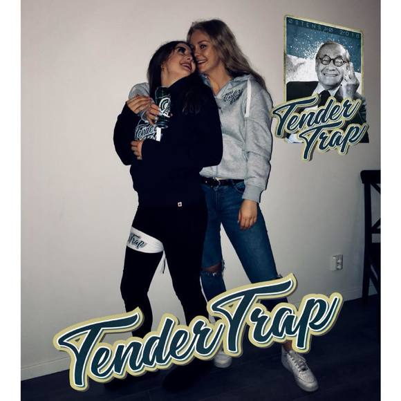 Meet your Posher, Selma - Picture 1 of 1